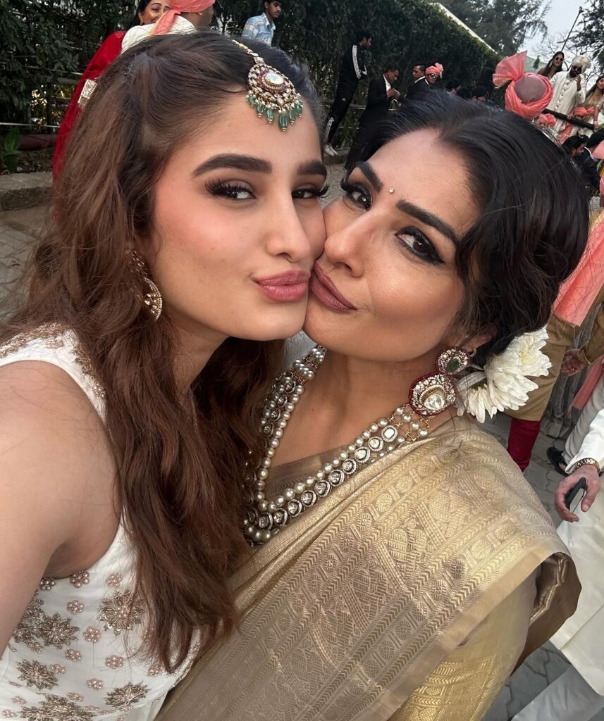 Rasha Tandon with her mother, Raveena Tandon